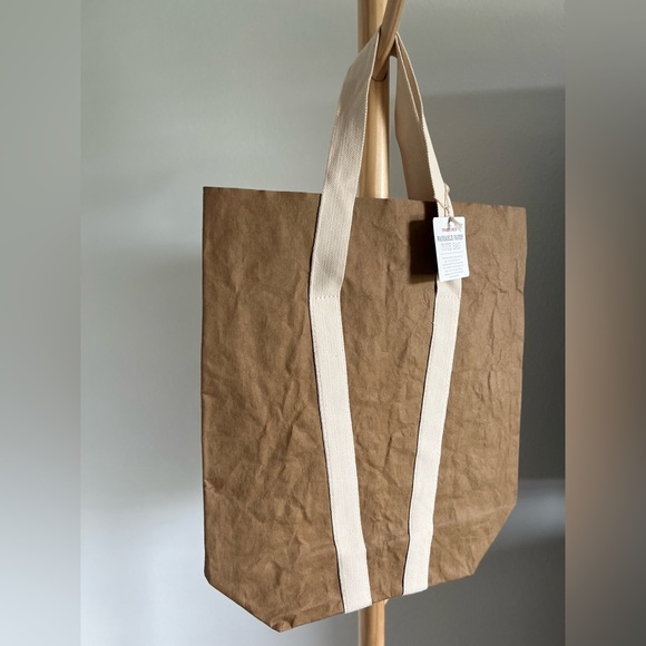 Trader Joes WASHABLE PAPER TOTE BAG - Picture 4 of 5